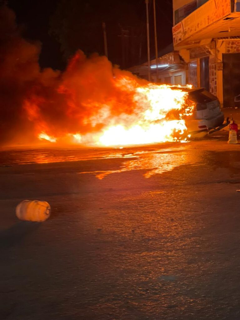 مقتل شخص وإصابة اثنين في انفجار سيارة مفخخة في مقديشو