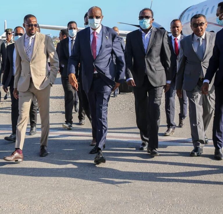 Southwest State President joins other State presidents in Mogadishu