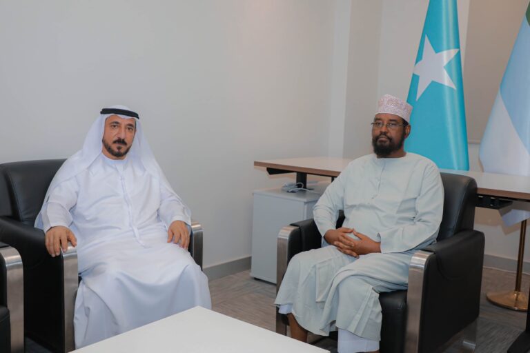 Jubaland State President held a meeting with the ambassador of UAE