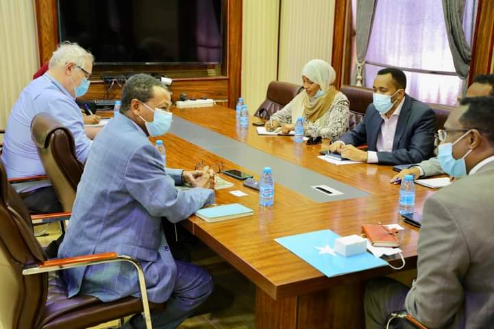 Minister of Labor and Social Affairs meets with WFP representatives