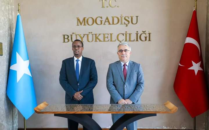 HirShabelle State President meets with Turkish Ambassodor to Somalia