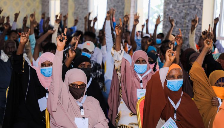 انتخاب نواب جدد لمجلس الشعب الصومالي في كسمايو