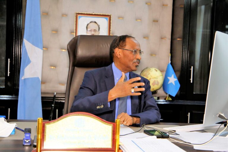 Finance Minister, IMF discuss Somalia’s debt relief program