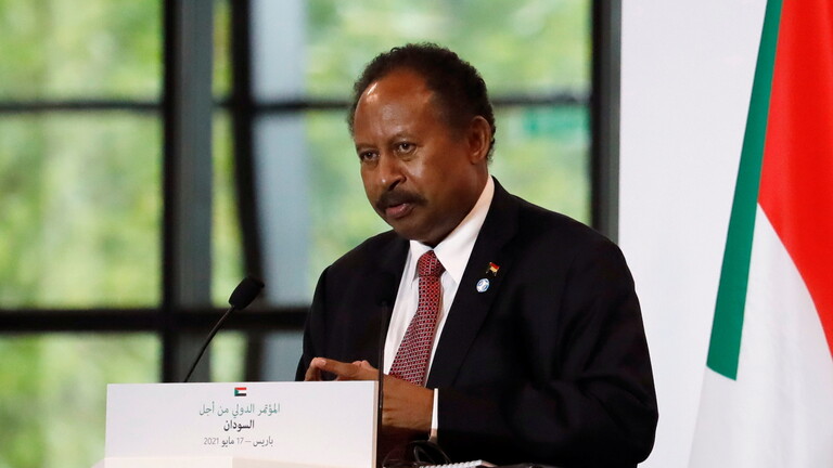 حمدوك يستقيل من رئاسة حكومة السودان.. ويوجه خطابا للشعب