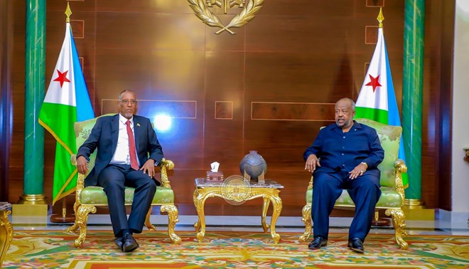 الرئيس الجيبوتي يستقبل رئيس أرض الصومال