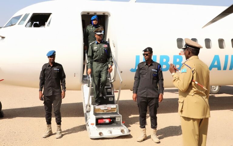 قائد الشرطة الصومالية يصل إلي بيدوا