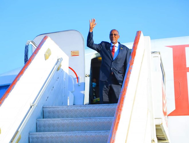رئيس أرض الصومال يغادر إلى العاصمة الأمريكية واشنطن