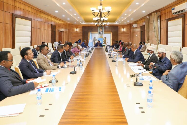 Somali cabinet meets to approves provisional budget