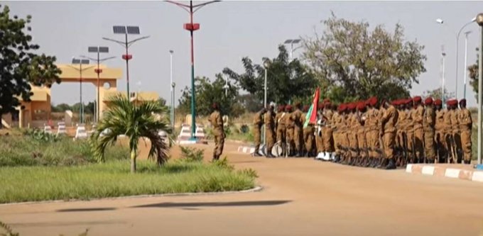 مقتل 13 عنصرا أمنيا في هجوم مسلح شمالي بوركينا فاسو