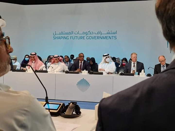 وزير النقل والطيران المدني الصومالي يشارك في مؤتمر عالمي في دبي