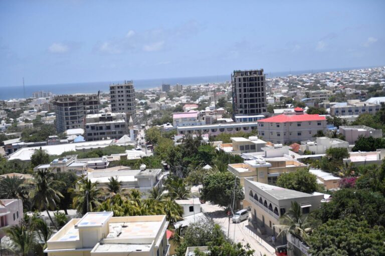 الشرطة الصومالية تعلن حظر التجول ابتداء من الليلة