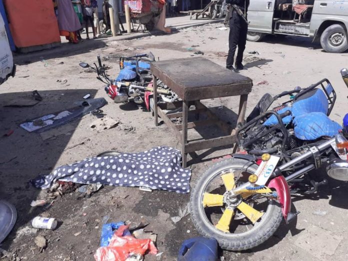 مقتل 6 أشخاص في تفجير بمقديشو